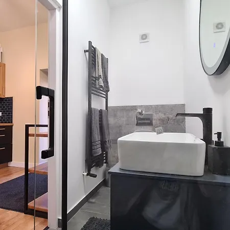 Zeiiss Apartments Braşov Extérieur photo